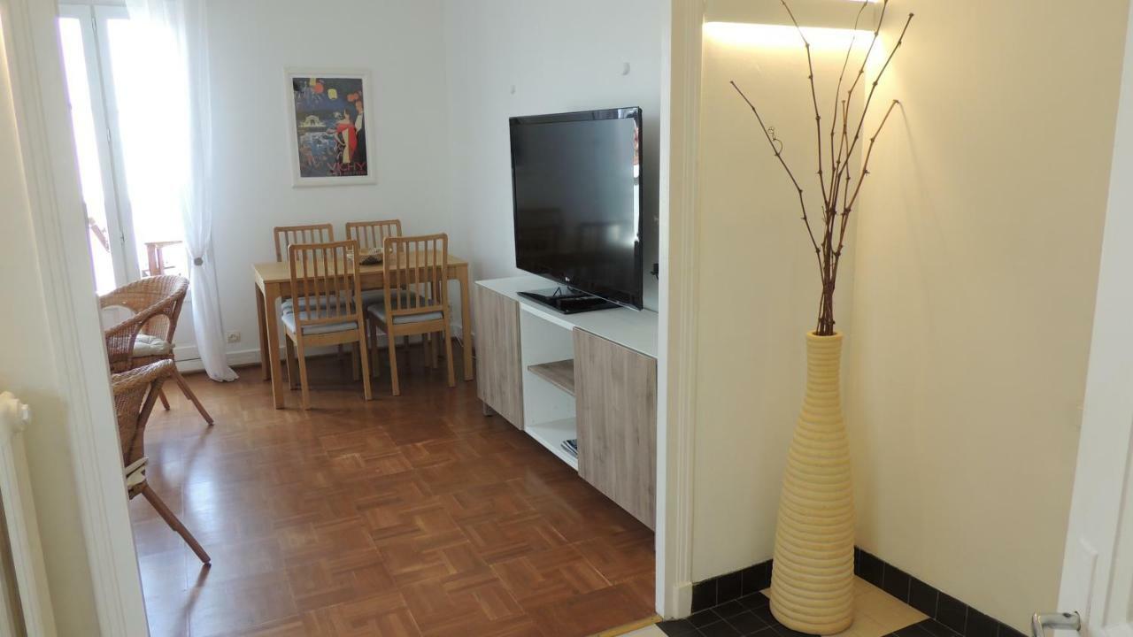 Appartement Avec Vue Panoramique Vichy Exterior photo